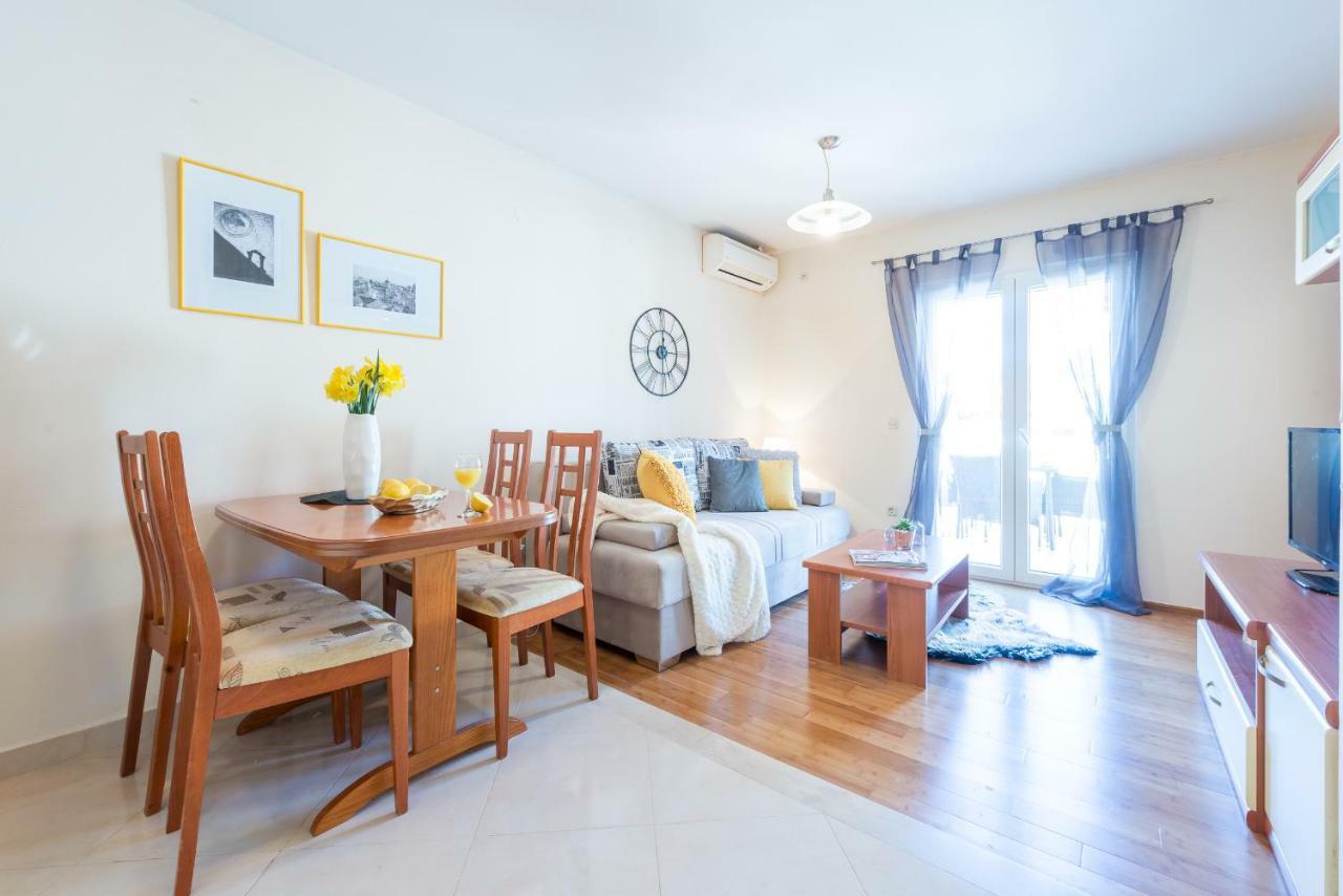 Summer Life Apartment سلانو المظهر الخارجي الصورة