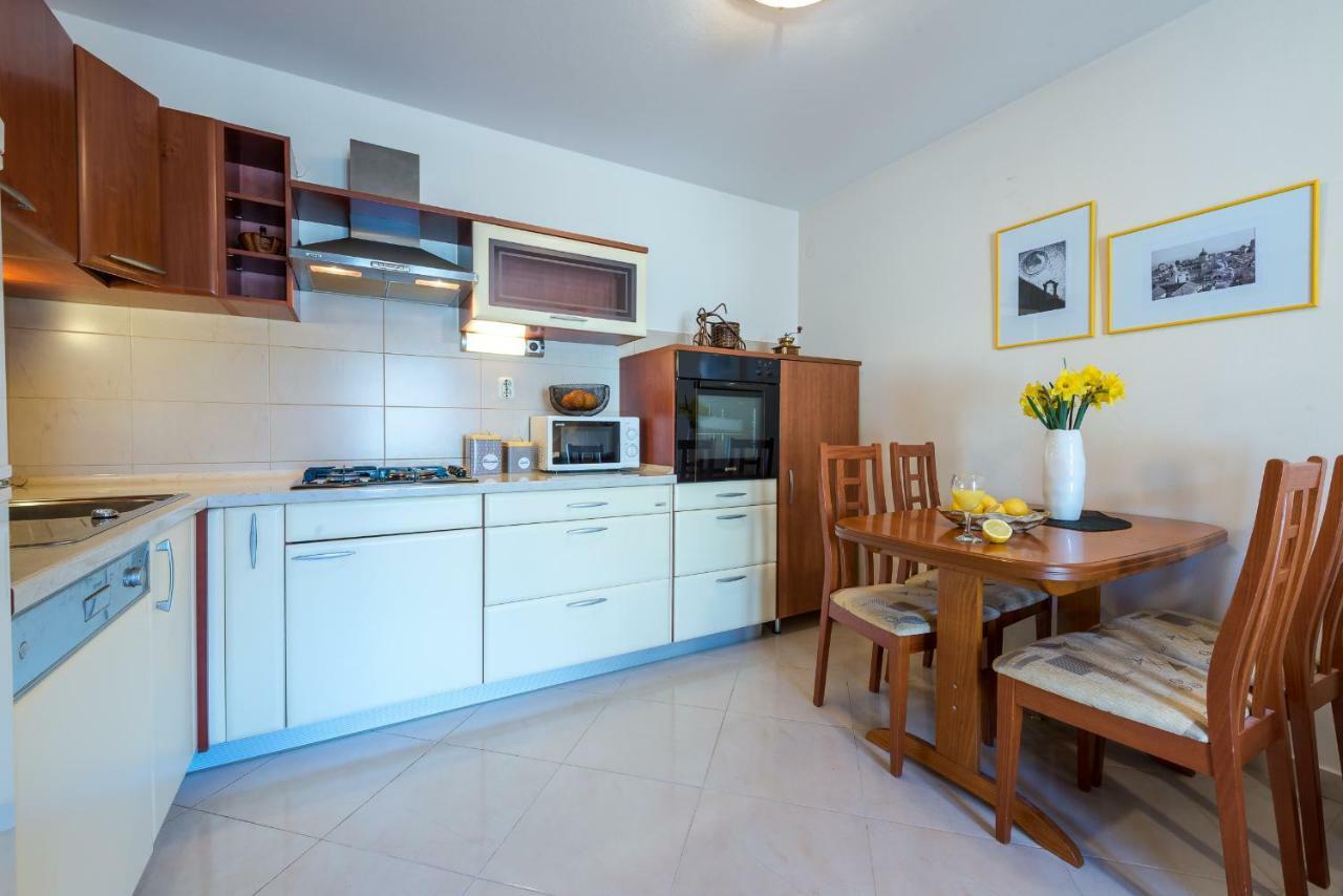 Summer Life Apartment سلانو المظهر الخارجي الصورة