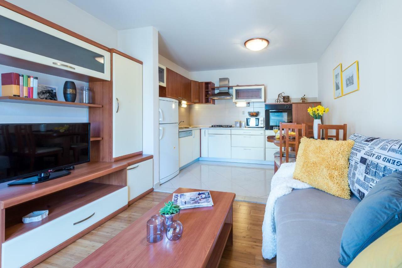 Summer Life Apartment سلانو المظهر الخارجي الصورة